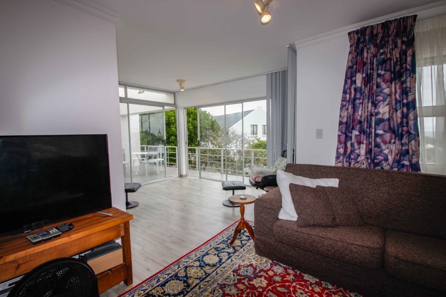 3 Bedroom Property for Sale in Wavecrest Eastern Cape